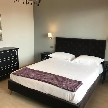 Апартаменты Sofia Бавено